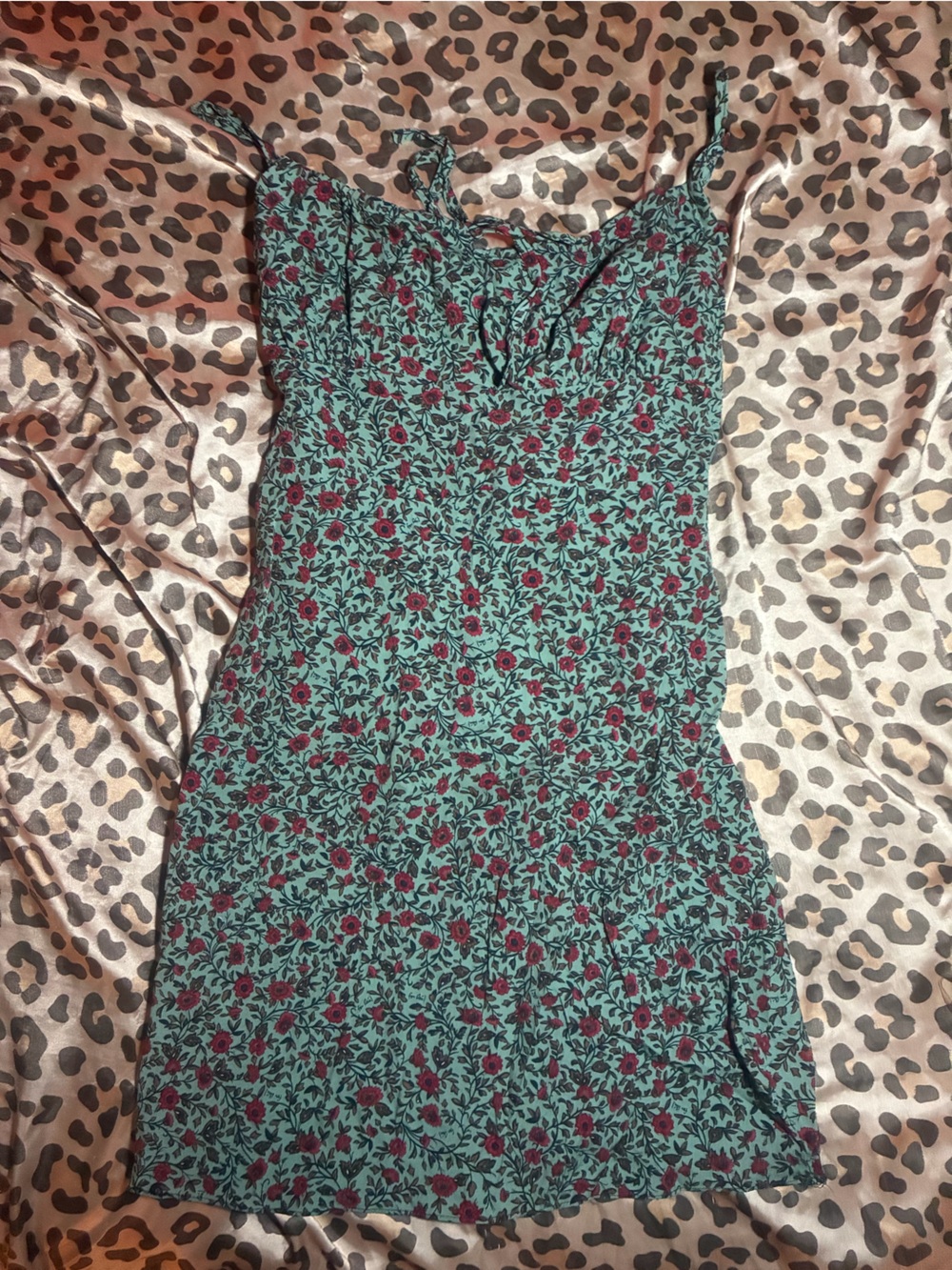⭒ adorable green and red shein floral mini dress